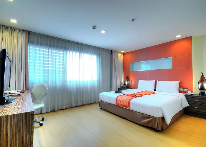 Aspen Sukhumvit 2 Hotel 4*