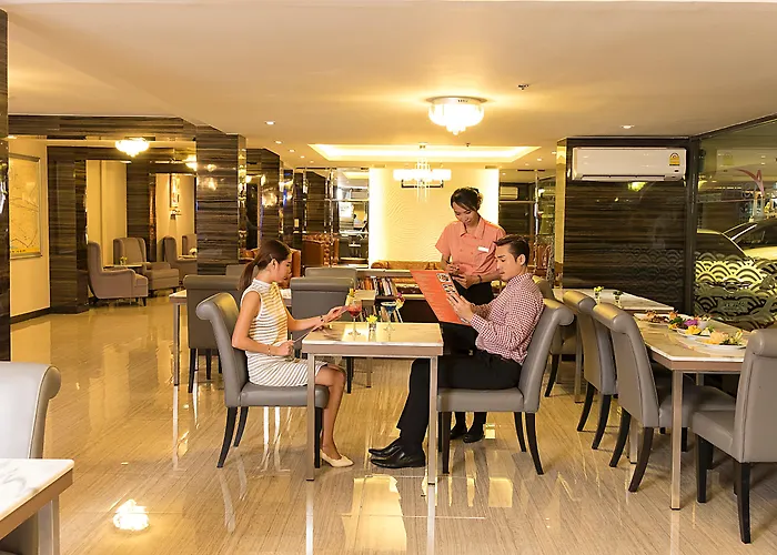 Aspen Sukhumvit 2 Hotel 4*