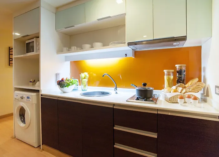 Aspen Sukhumvit 2 Hotel
